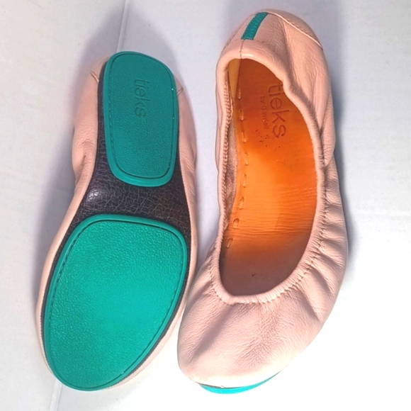 Ties by Gavrieli Size 7 - Picture 1 of 8